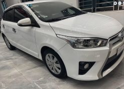 Yaris 2015 AT Hatchback