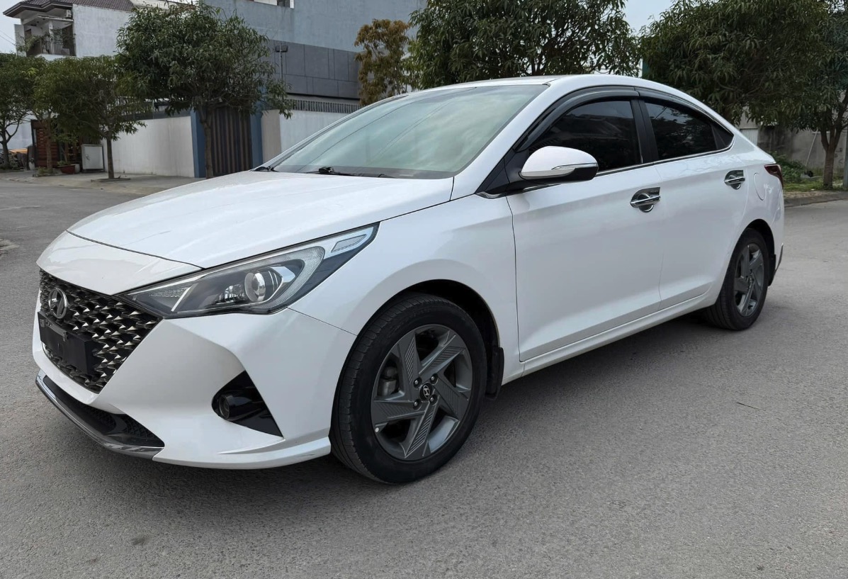 Accent bản đặc biệt 2021