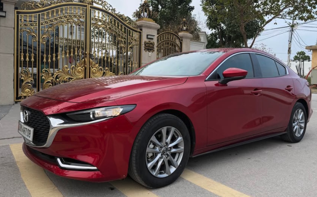 Mazda 3 Luxury 2023